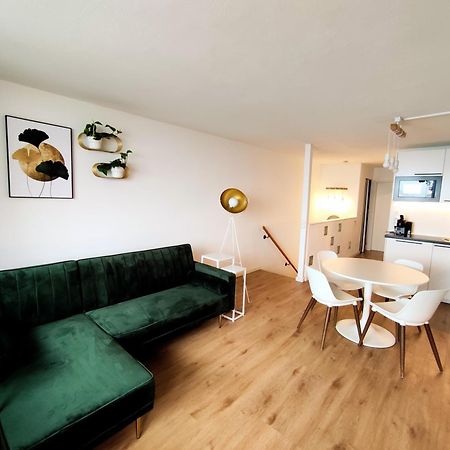 2-Zimmer Wohnung, Pools, Sauna Und Balkon Санкт Енглмар Екстериор снимка
