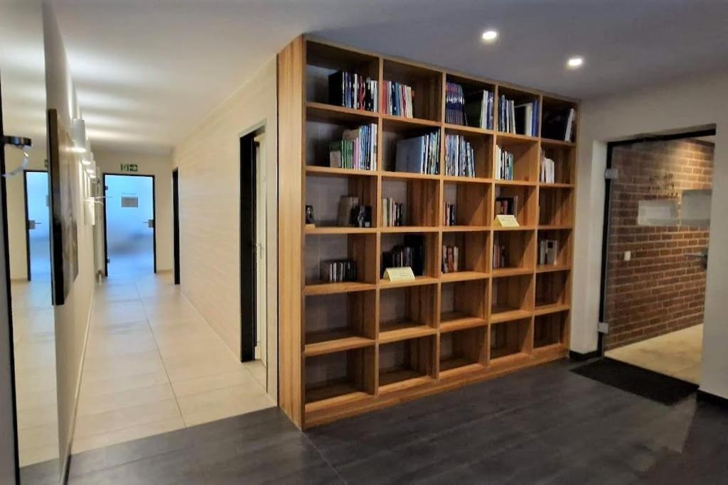 2-Zimmer Wohnung, Pools, Sauna Und Balkon Санкт Енглмар Екстериор снимка