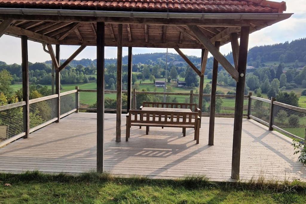 2-Zimmer Wohnung, Pools, Sauna Und Balkon Санкт Енглмар Екстериор снимка