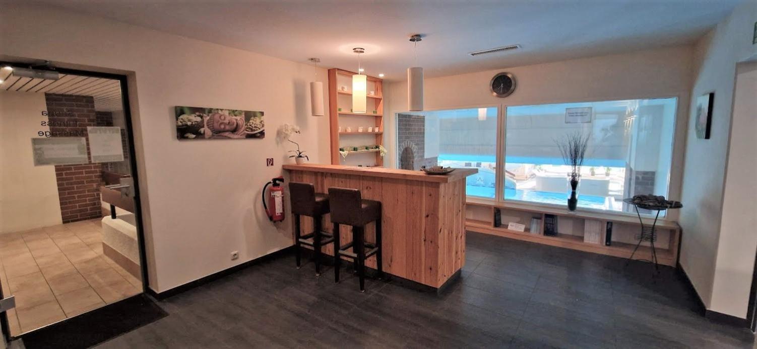 2-Zimmer Wohnung, Pools, Sauna Und Balkon Санкт Енглмар Стая снимка